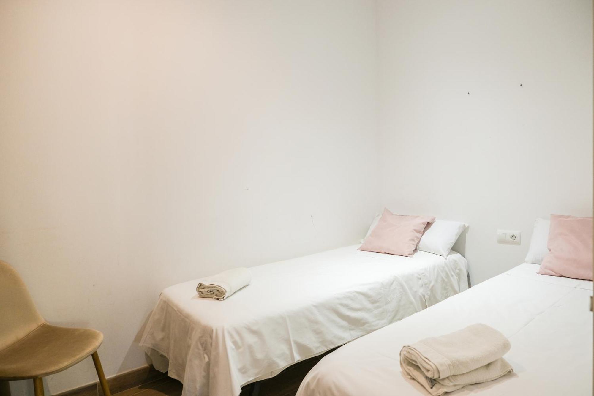 Ganganell Centre Apartamento Con Patio Besalú Extérieur photo