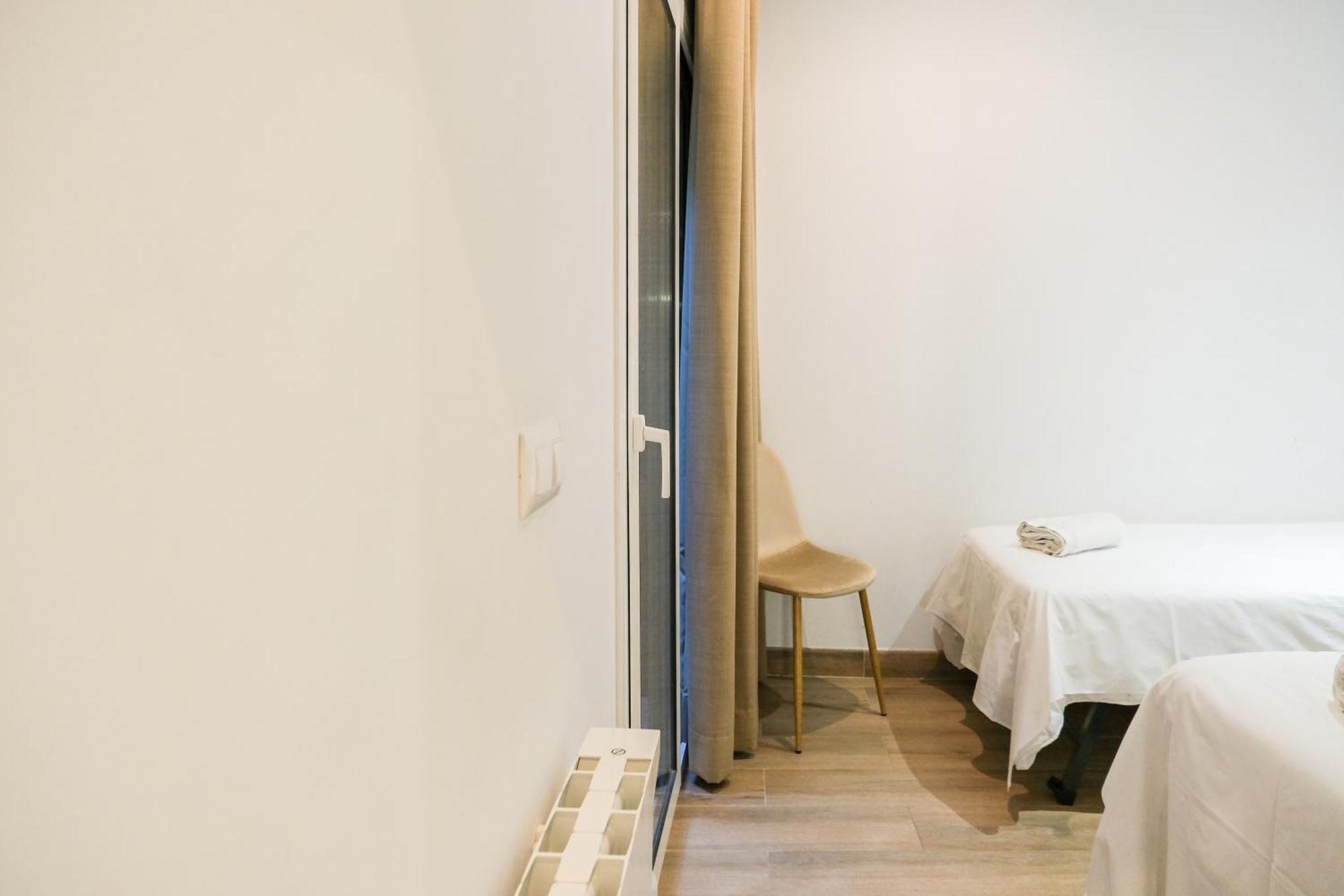 Ganganell Centre Apartamento Con Patio Besalú Extérieur photo
